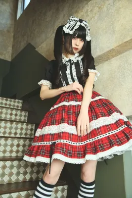 Tartan check tiered skirt