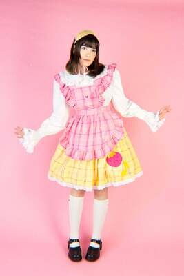 Happy tartans apron Eiko pink