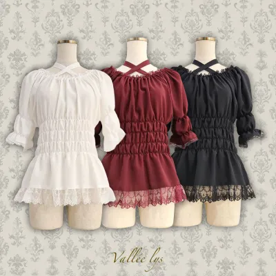【Vallée lys】Half-sleeve shirring blouse