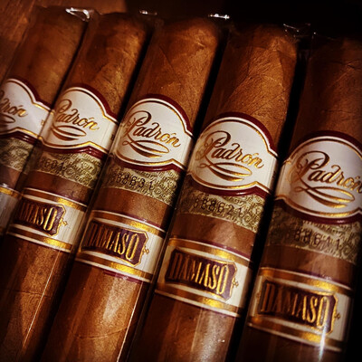 Padron Damaso No. 8 Natural, 5-1/2x46