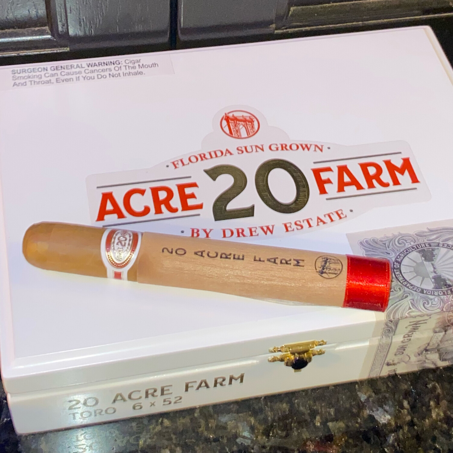 20 Acre Farm Toro 6x52, 20’s