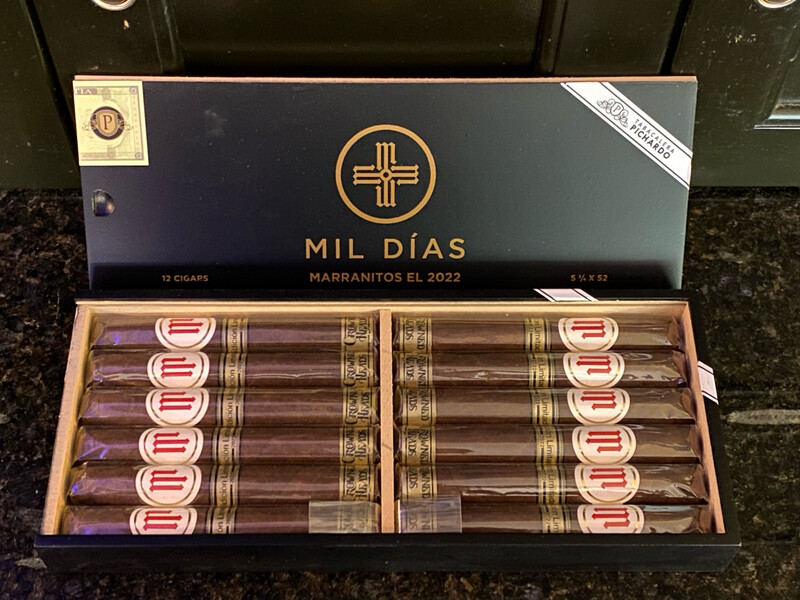 CH Mil Dias Marranitos LE 2022 Edicion Limitada, 5x3/4x52, 12&#39;s