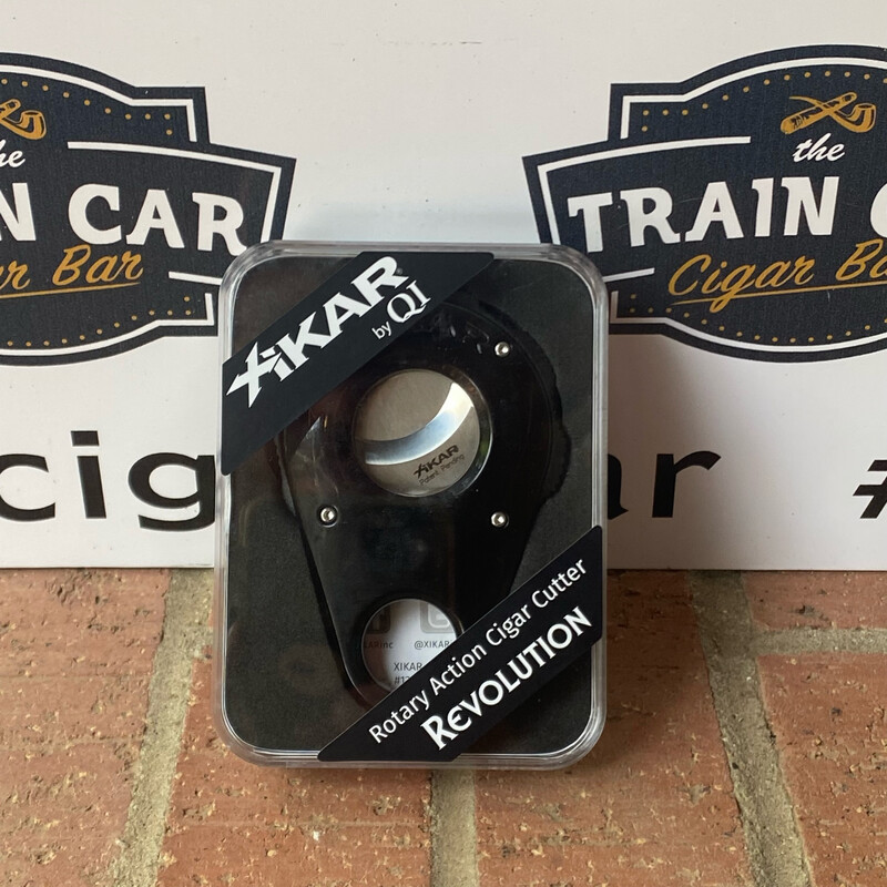XI-X360BK Revolution Cigar Cutter Black