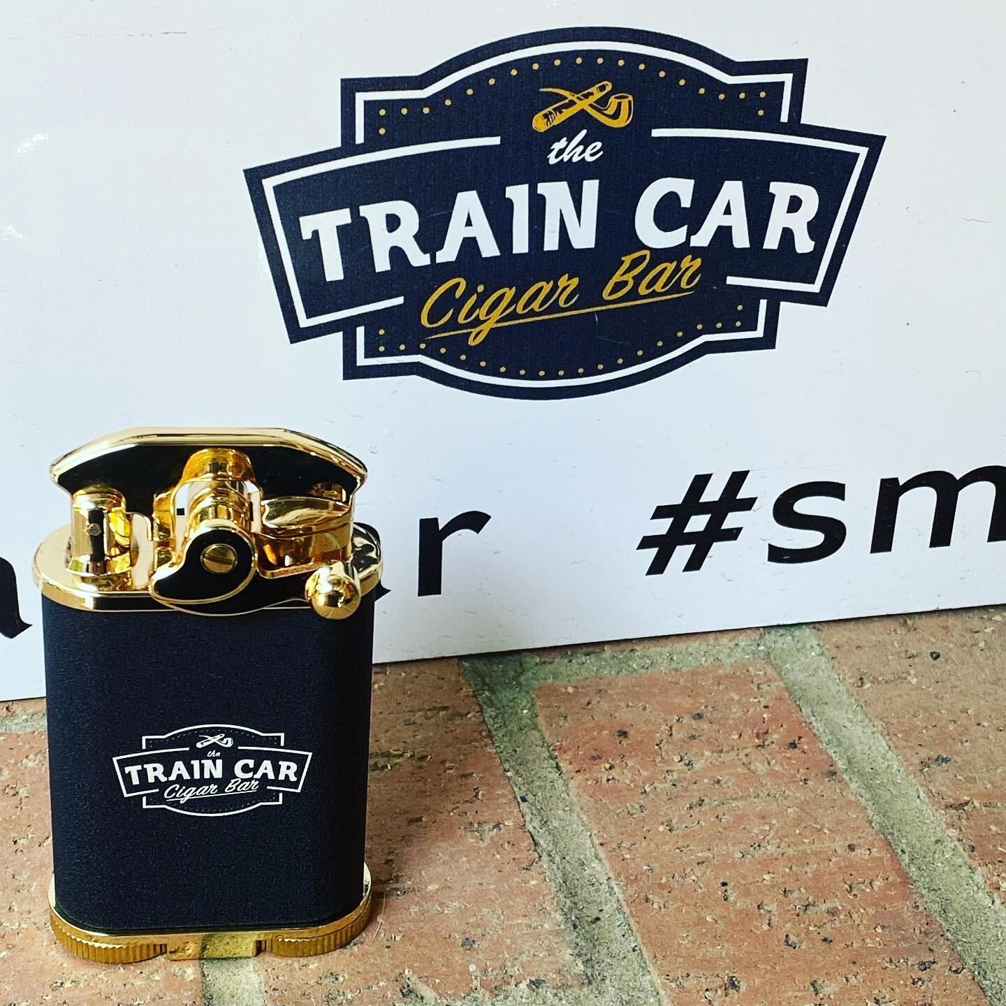 TCCB Lighter Retro Triple Flame VLR277001 Black &amp; Gold