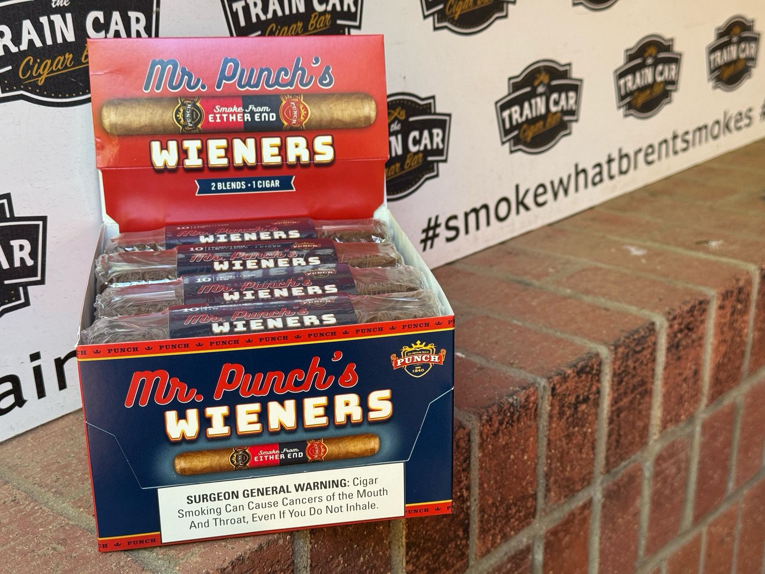 Mr Punch’s Wieners, 10’s