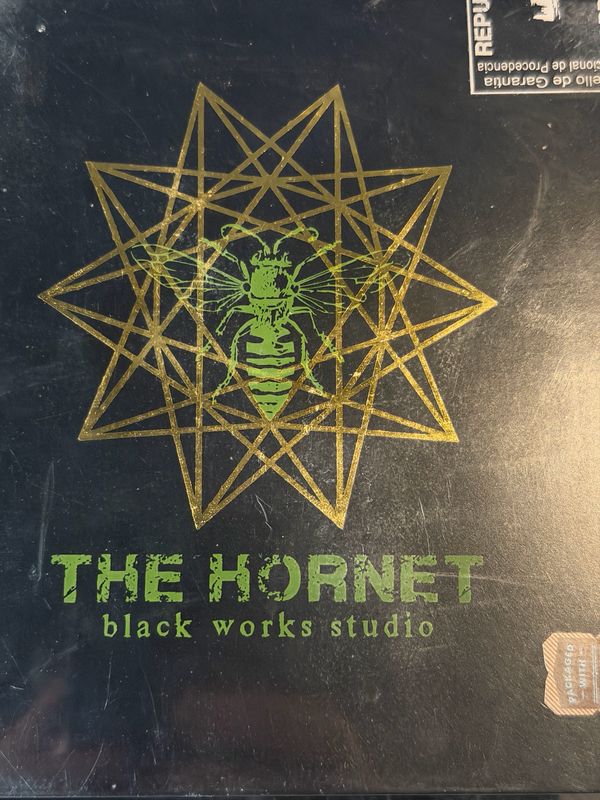 BLK WKS The Hornet 6x46 Corona Larga, 20's