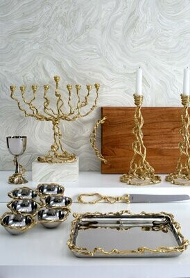 Aram Wisteria Gold Seder Plate