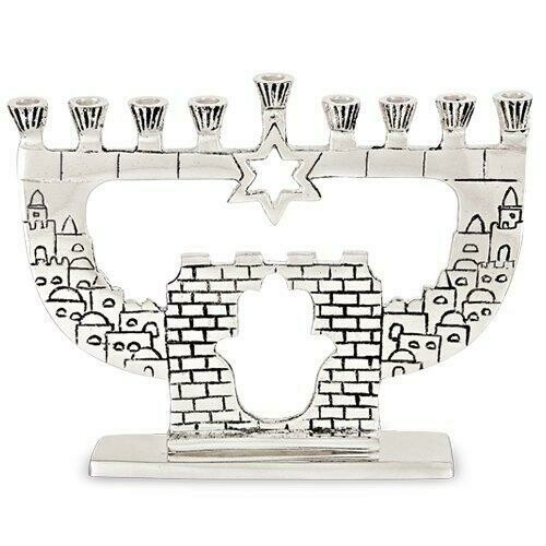 Wall Hamsah Menorah