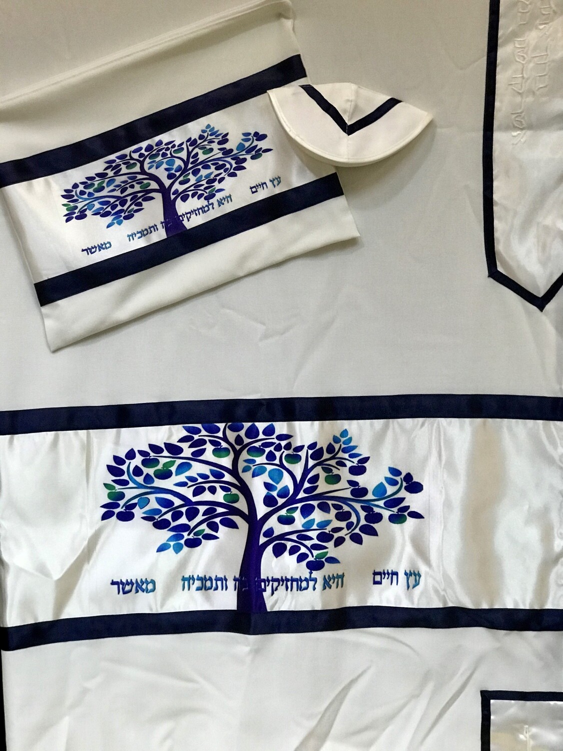 SALE Tree of Life Tallit Set - Xtra Wide