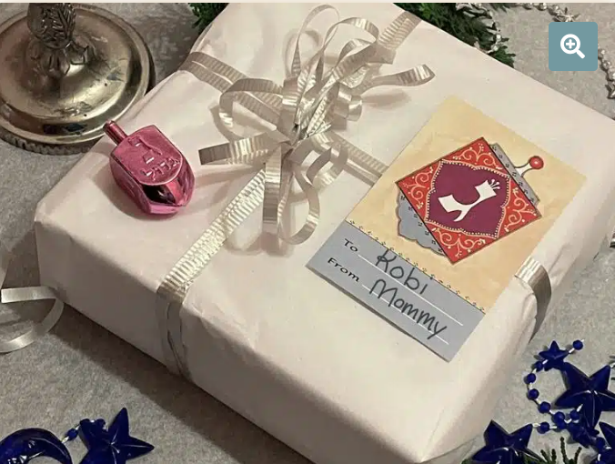 Hanukkah Gift Tag Sticker - Dreidel