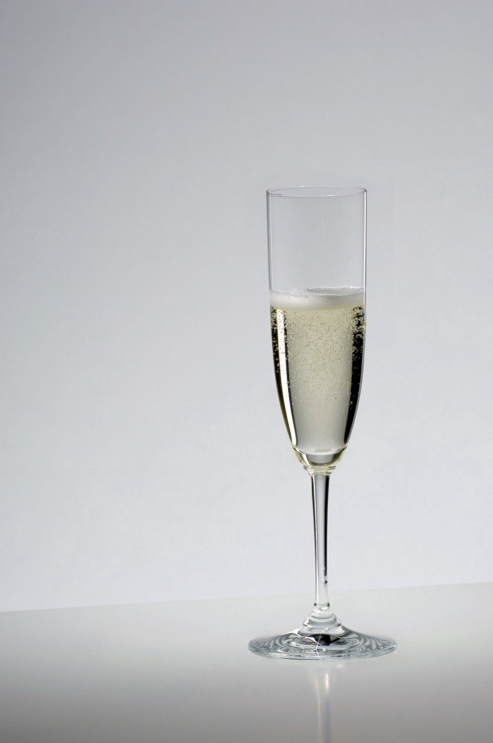 RIEDEL VINUM CHAMPAGNERGLAS 6416/08 2ER SET