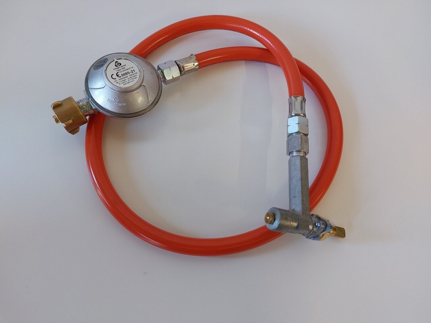 Weber Ersatzteil Ventil Schlauch Regler 50 mbar für Q 200 / 220 / 2000 und 2200