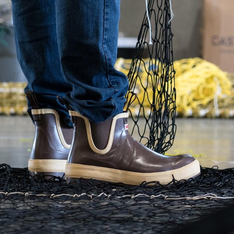 Xtratuf M&#39;s Legacy Ankle Deck Boot Brown