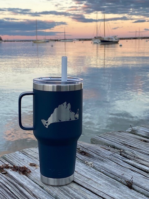 YETI Rambler Martha&#39;s Vineyard 35oz  Straw Tumbler NAVY