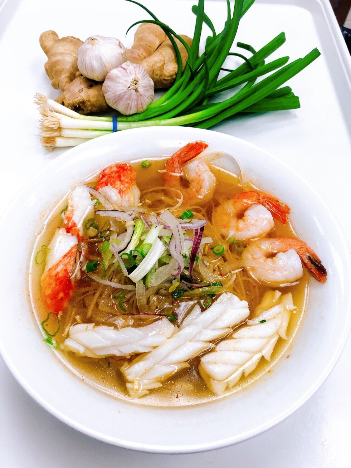 303- Seafood Rice noodle soup