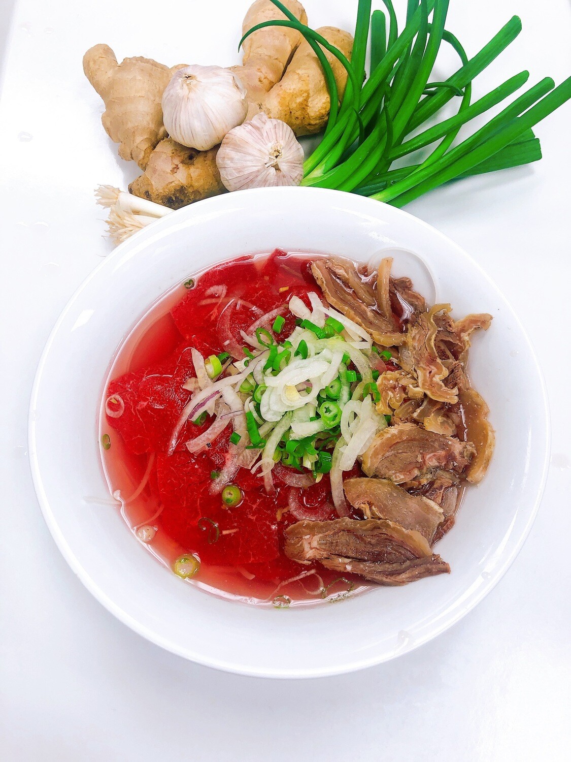 313- Rare Beef and Tendon Brisket Rice Noodle Soup
