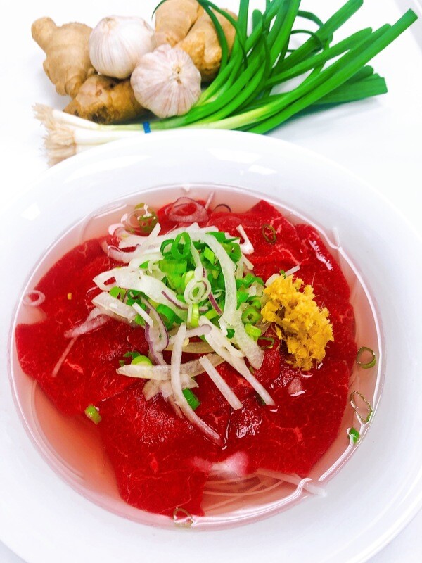 301- North Vietnam Style with Rare Beef, Ginger in Rice Noodle soup