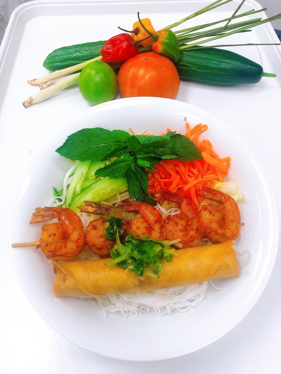 404- Vermicelli with Grilled Shrimps in Satay Sauce (5 pcs) (Plus One Item)