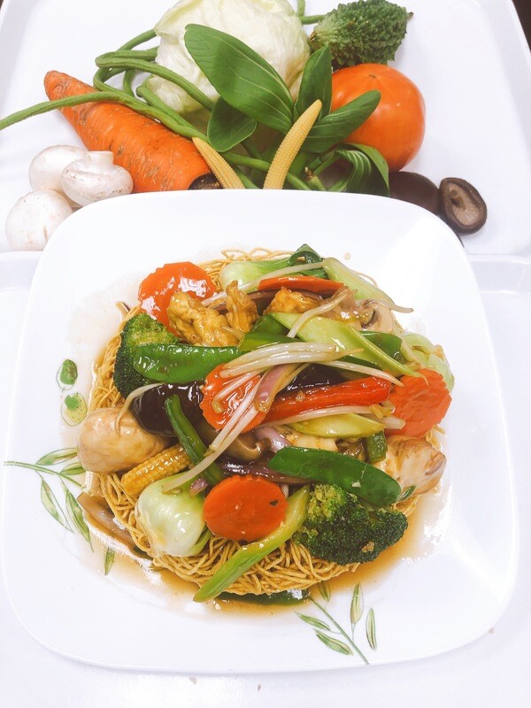 615- Stir Fried Vegetables, Tofu, Mushroom with Crispy Egg Noodle