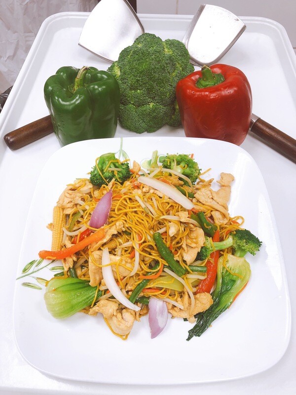 806- Stir Fried Egg Noodle mix Vegetables with (Option)