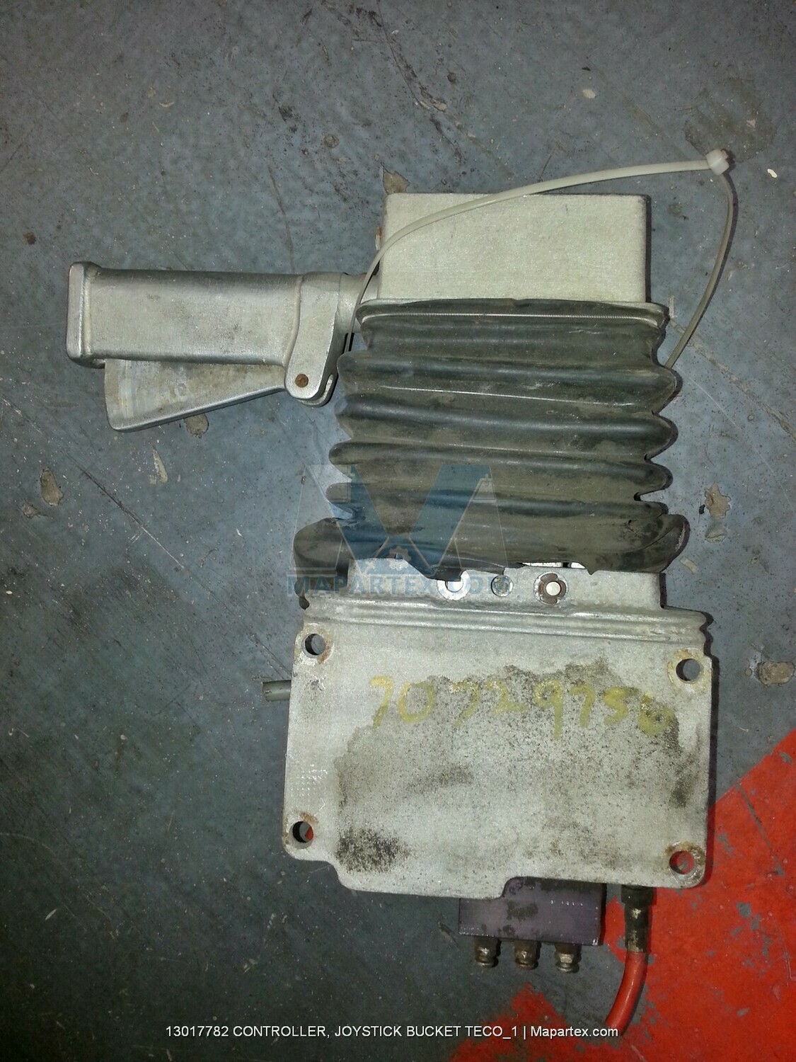 CONTROLLER, JOYSTICK BUCKET TECO