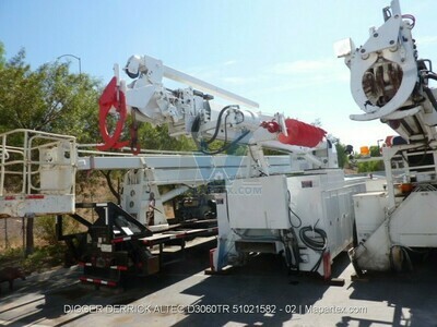 DIGGER DERRICK ALTEC D3060TR