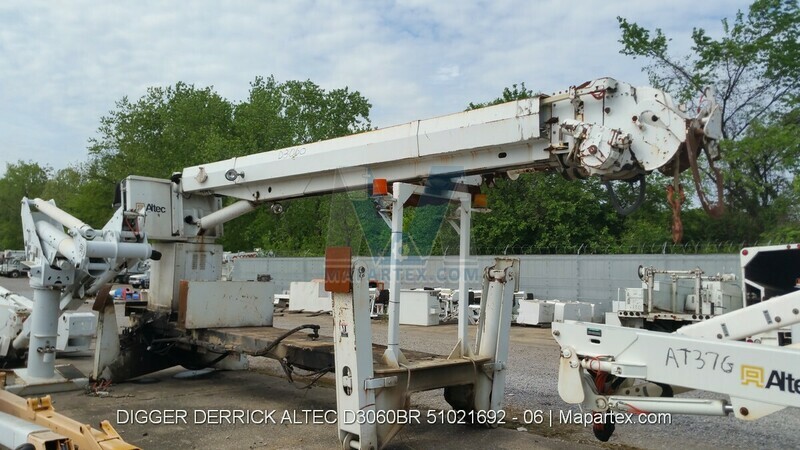 DIGGER DERRICK ALTEC D3060BR