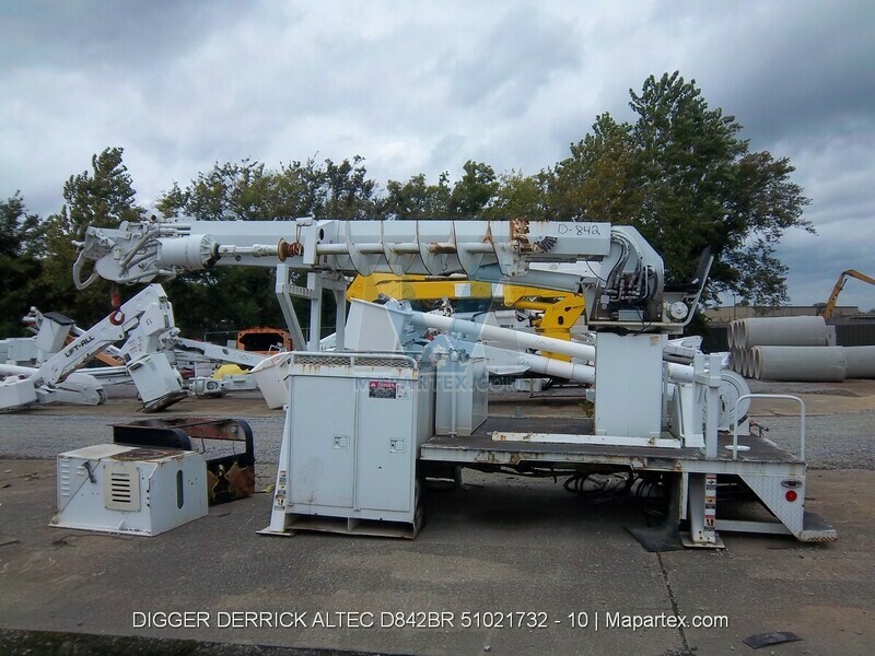 DIGGER DERRICK ALTEC D842BR