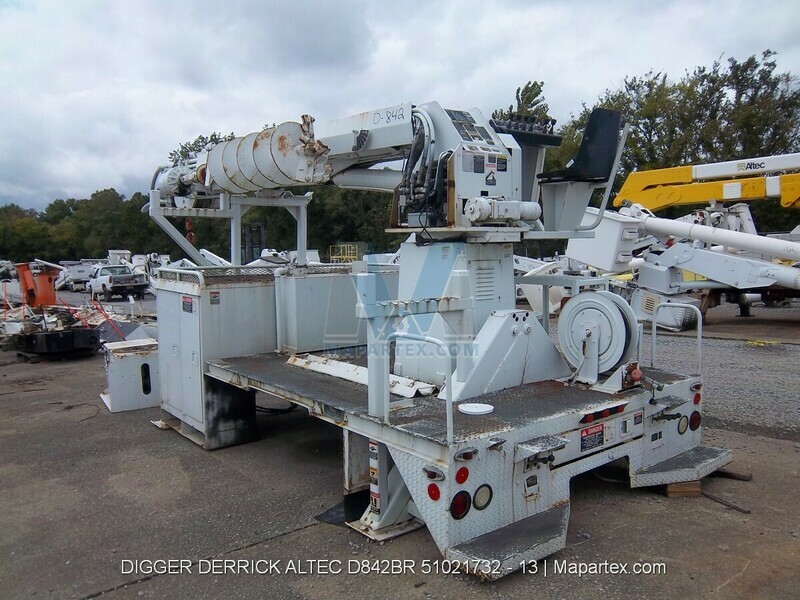 DIGGER DERRICK ALTEC D842BR
