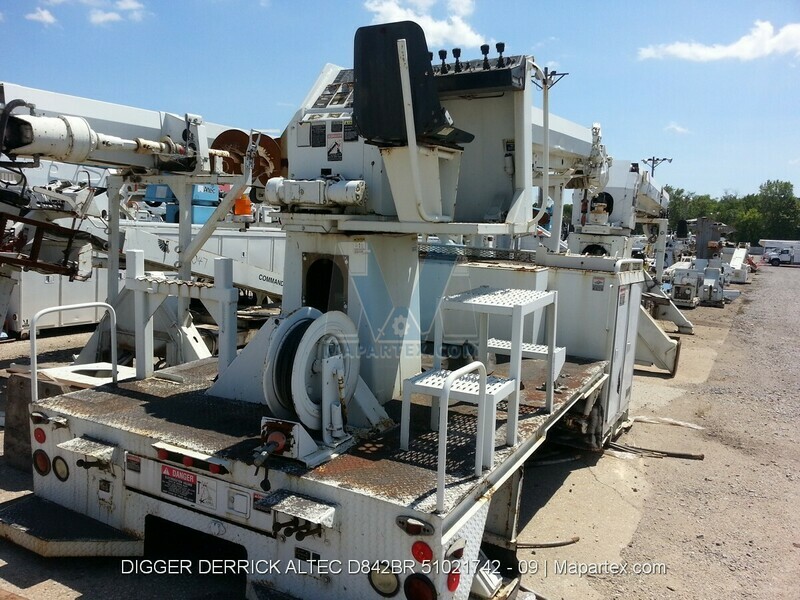 DIGGER DERRICK ALTEC D842BR