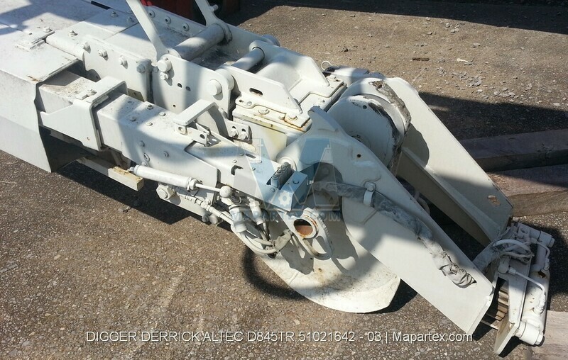 DIGGER DERRICK ALTEC D845TR