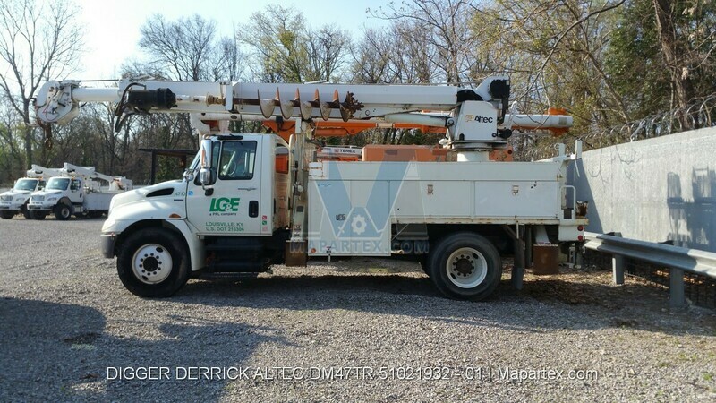 DIGGER DERRICK ALTEC DM47TR