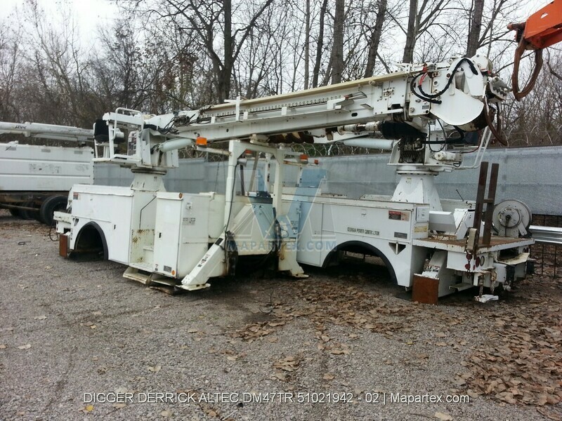DIGGER DERRICK ALTEC DM47TR