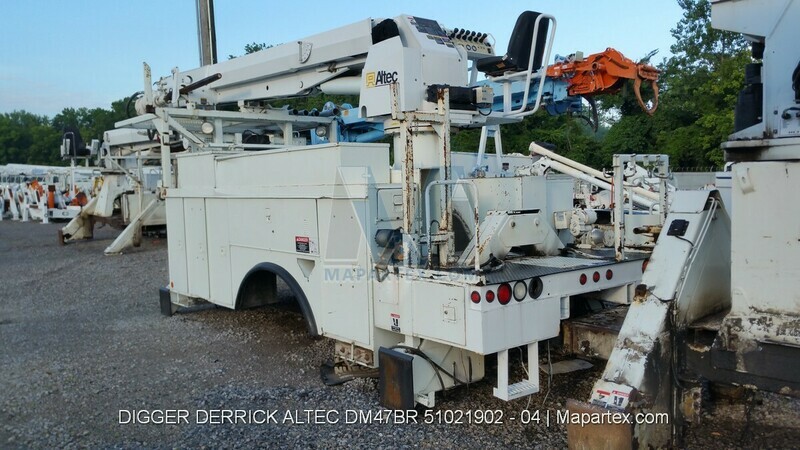 DIGGER DERRICK ALTEC DM47BR