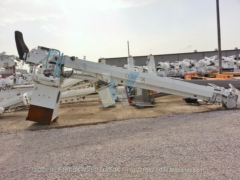 DIGGER DERRICK ALTEC D2050A-TR