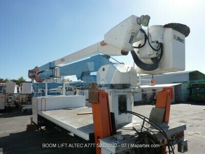BOOM LIFT ALTEC A77T
