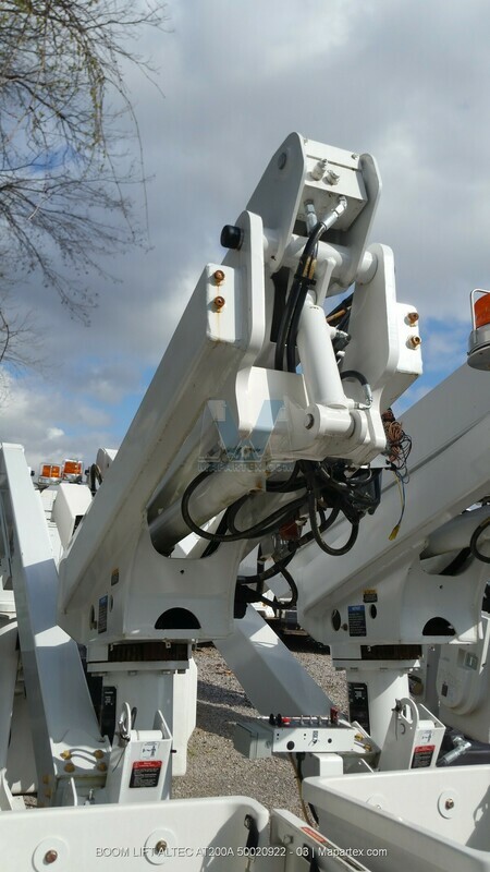 BOOM LIFT ALTEC AT200A
