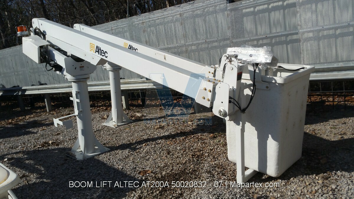 BOOM LIFT ALTEC AT200A