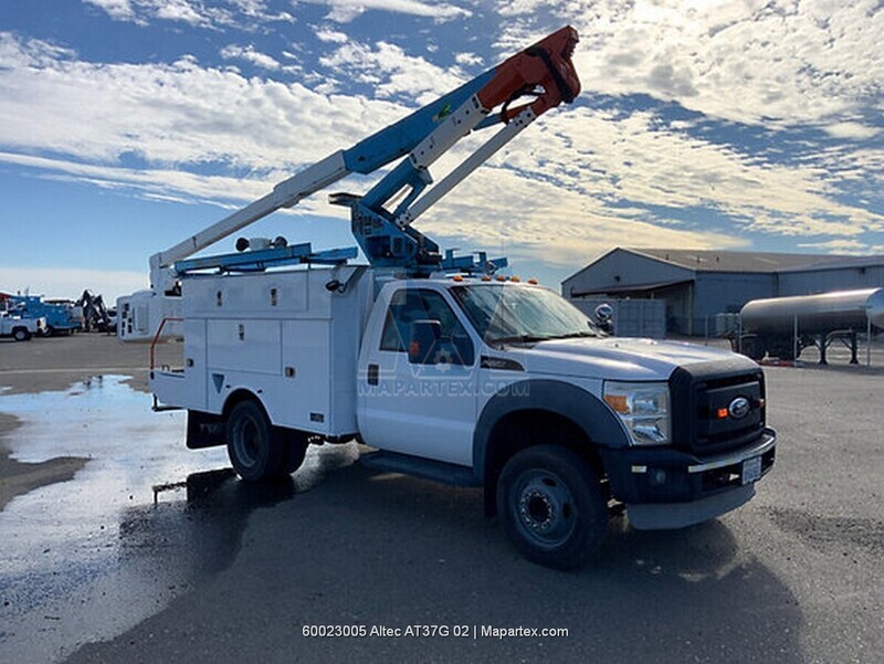 BOOM LIFT TRUCK FORD F550 ALTEC AT37G