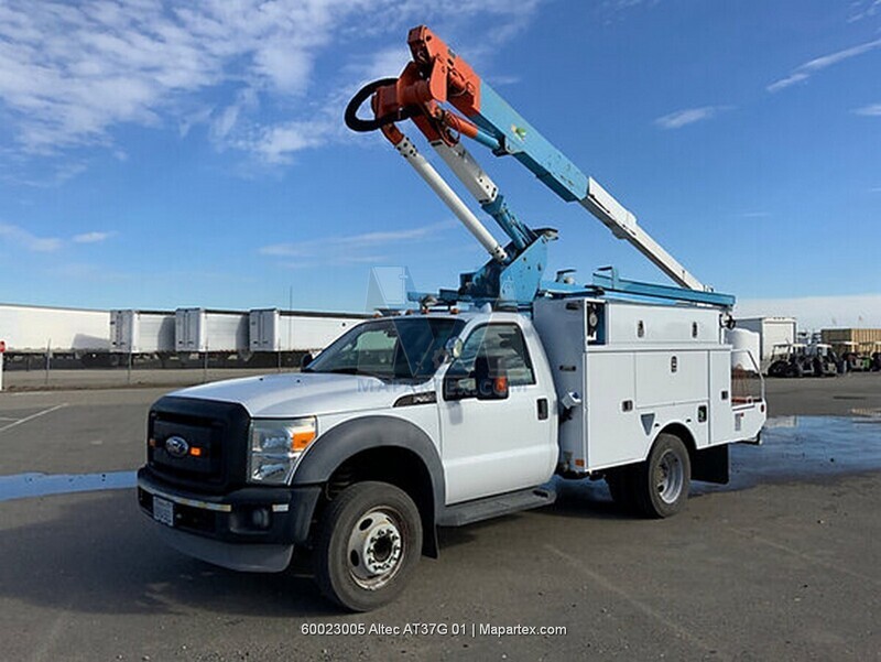 BOOM LIFT TRUCK FORD F550 ALTEC AT37G