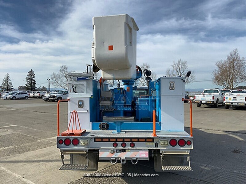 BOOM LIFT TRUCK FORD F550 ALTEC AT37G