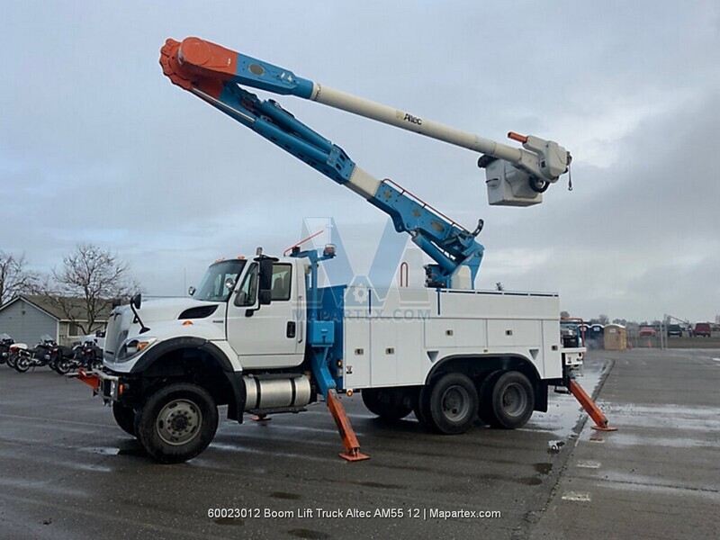 BOOM LIFT TRUCK INTERNATIONAL ALTEC AM55