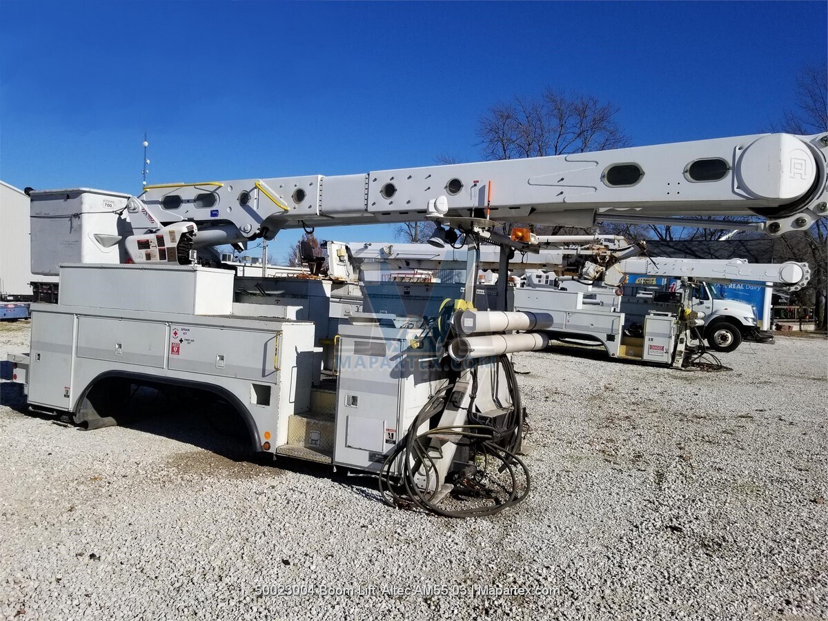BOOM LIFT  ALTEC 60 FT