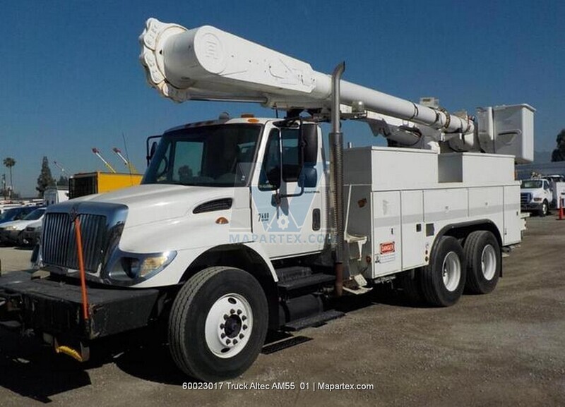 BOOM LIFT TRUCK INTERNATIONAL ALTEC 60 FT