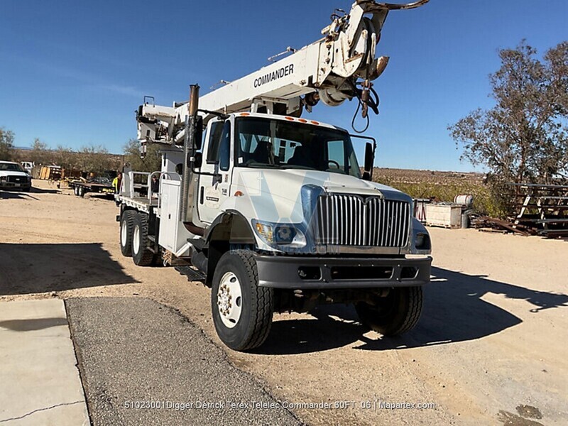 DIGGER DERRICK TEREX TELELEC COMMANDER 60FT