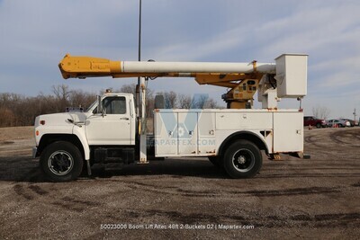 BOOM LIFT ALTEC 2-BUCKETS 50 FT