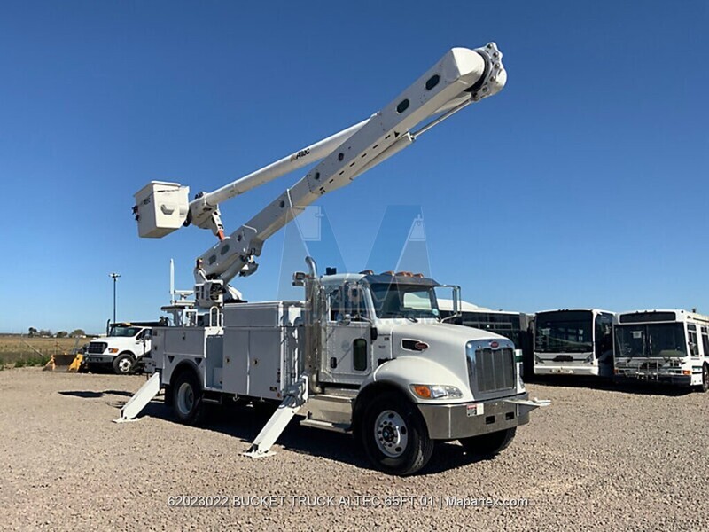 BOOM LIFT ALTEC OVERCENTER 65 FT