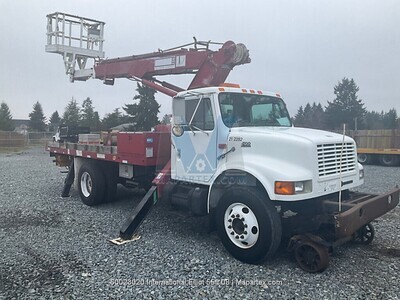 BOOM LIFT TRUCK INTERNATIONAL ELLIOT 55FT