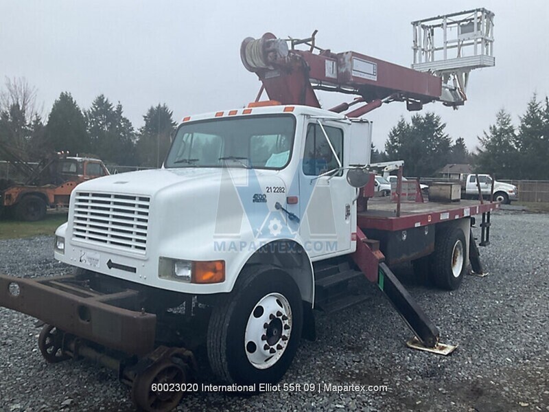 BOOM LIFT TRUCK INTERNATIONAL ELLIOT 55FT