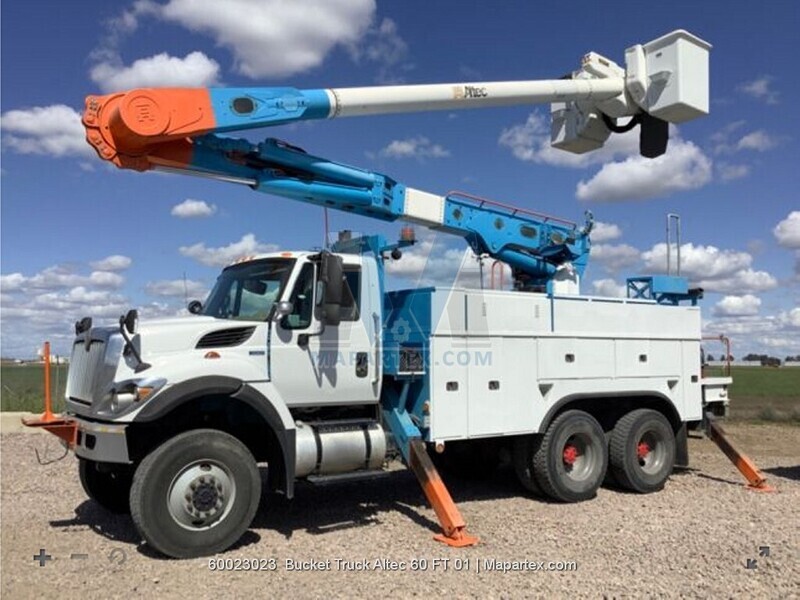 BUCKET TRUCK INTERNATIONAL ALTEC 60 FT